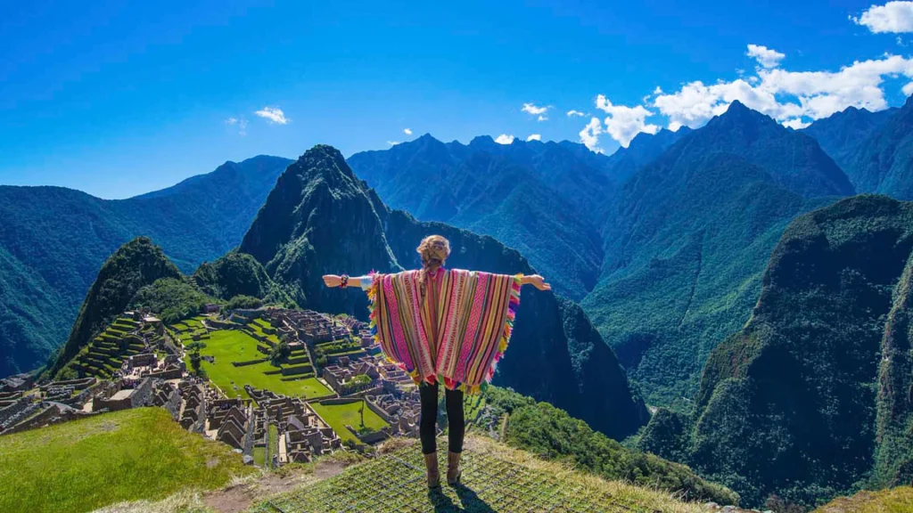 Tour-Machu-Picchu-4-Días-y-3-Noches