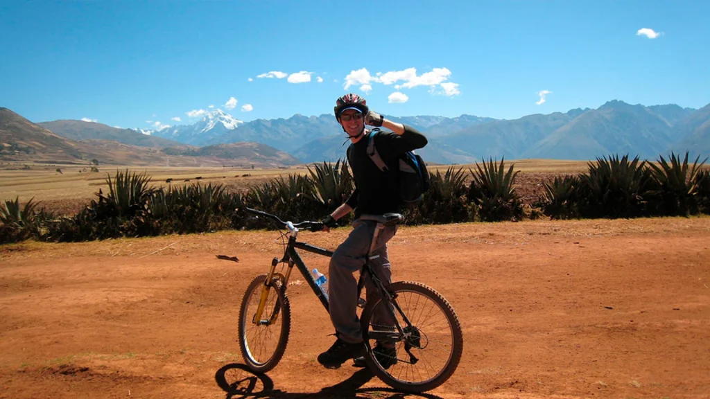 Tour-en-bicicleta-a-Maras-&-Moray