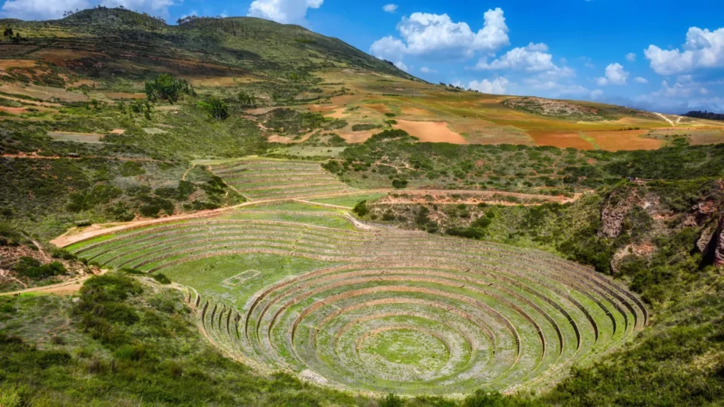 Maras y moray vista panoramica – Valle Sagrado de los Incas