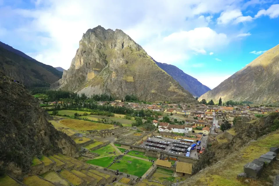 Ollantaytambo Medio Dia – Valle Sagrado de los Incas